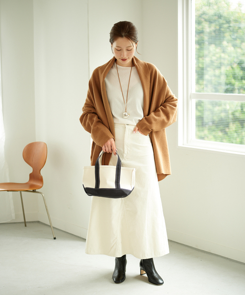 FRAMeWORK（フレームワーク）の「圧縮ウールショートガウン