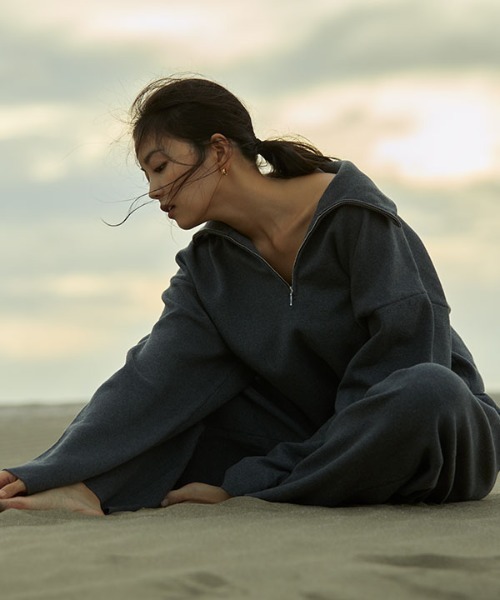 ETRE TOKYO（エトレトウキョウ）の「Wフェイスハーフジップニットプル