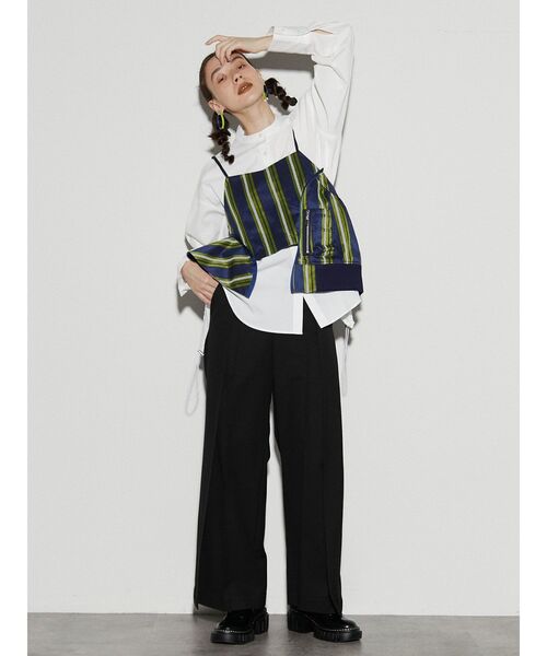 UN3D.（アンスリード）の「マルチストライプキャミソール