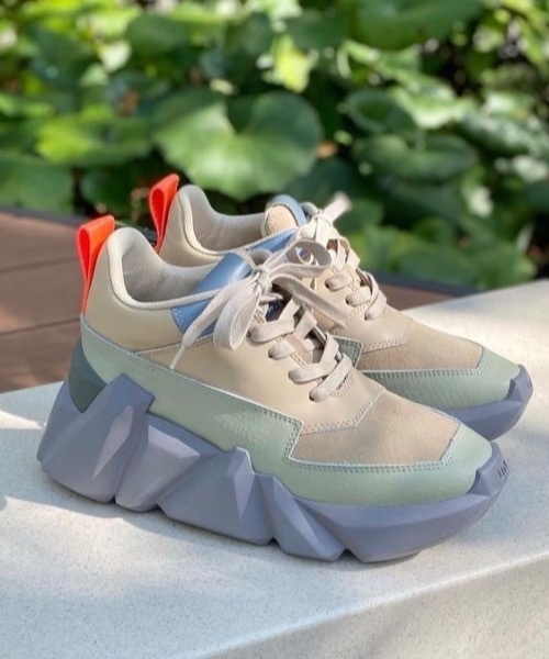 UNITED NUDE（ユナイテッドヌード）の「Space kick Max Women