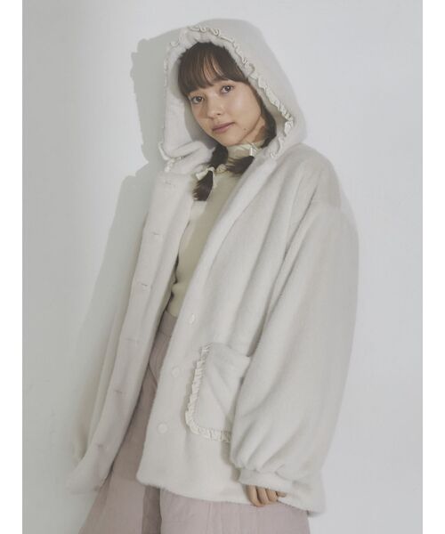 merry jenny（メリージェニー）の「フリルフードフェイクファー