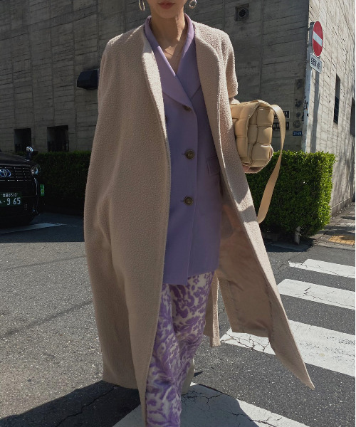 Ameri（アメリ）の「ELEPHANT COLLAR NAPPING COAT（ノーカラーコート