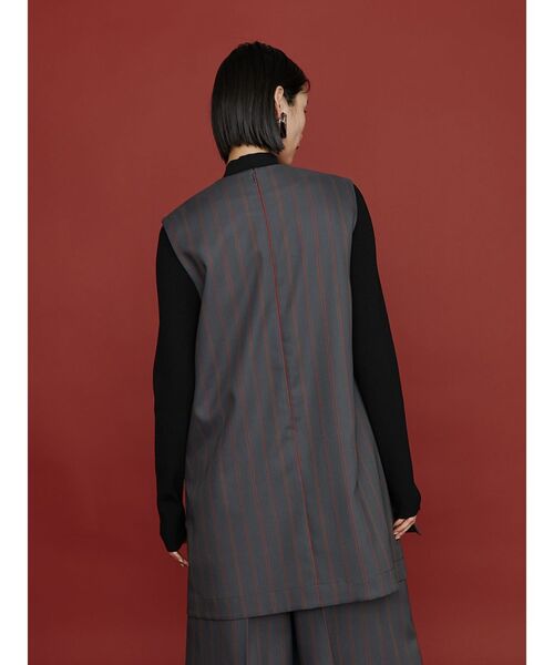 UN3D.（アンスリード）の「MULTI PINSTRIPE LONG VEST / マルチピン