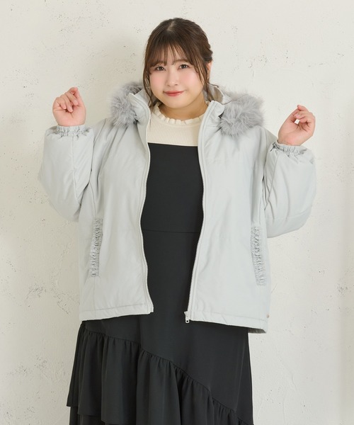 セール】【大きいサイズ】チャーム付き取り外しフードファー中綿