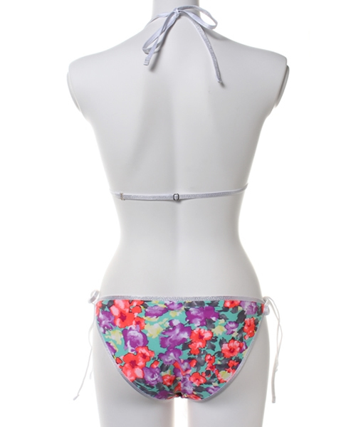 Ravijour（ラヴィジュール）の「Frill Pop Bikiniセット（水着）」 - WEAR