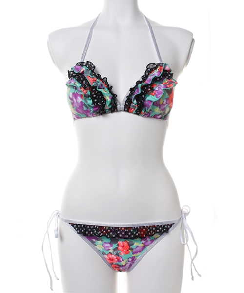 Ravijour（ラヴィジュール）の「Frill Pop Bikiniセット（水着）」 - WEAR