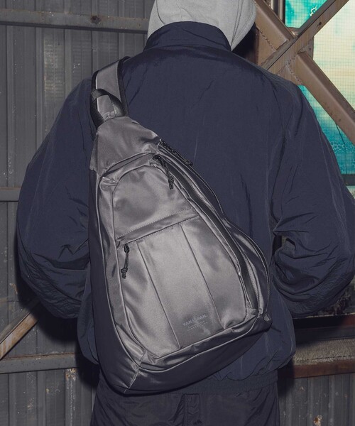 YAKPAK（ヤックパック）の「＜YAK PAK × monkey time＞ ボディ バッグ