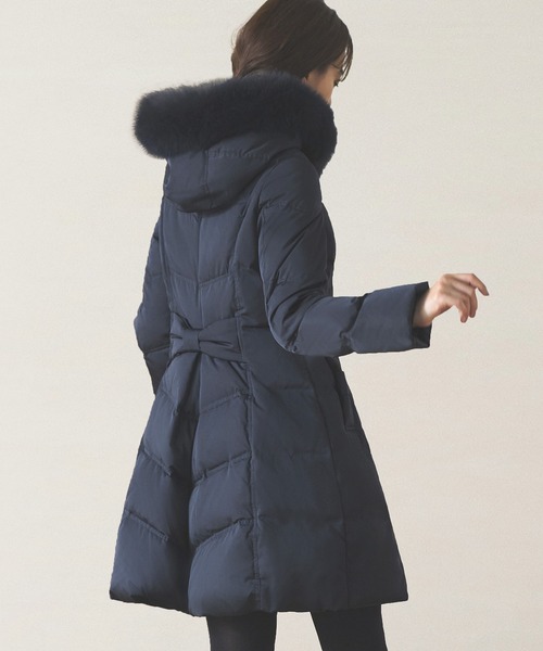フォックスファーバッスルスタイルダウンコート ｜ レディース