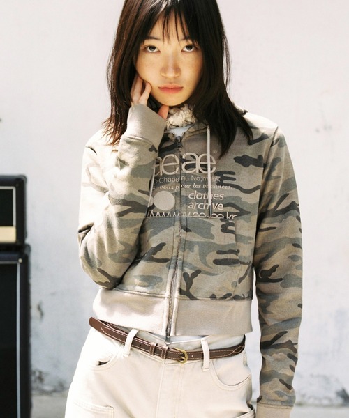 WEB LOGO CROP HOOD ZIP UP（パーカー）｜aeae（エーイーエーイー）の