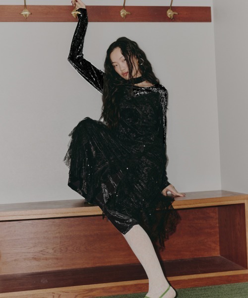 ANDRESD（アンドレスド）の「スパークルレースベロアドレス / sparkle