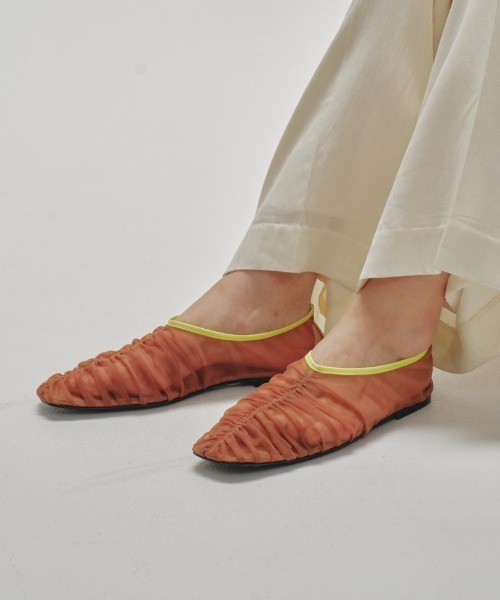 TODAYFUL（トゥデイフル）の「Sheer Gather Flatshoes（サンダル