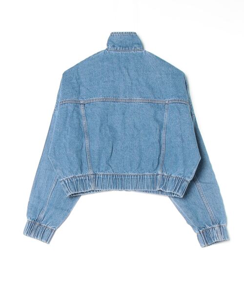 adidas（アディダス）の「プレミアム エッセンシャルズ デニム