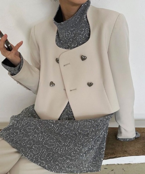 Ameri（アメリ）の「OTONA MUSE CURVE HEART JACKET（ノーカラー