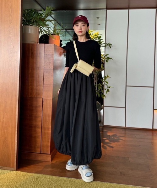 emmi（エミ）の「【emmi atelier】ニットドッキングタフタワンピース