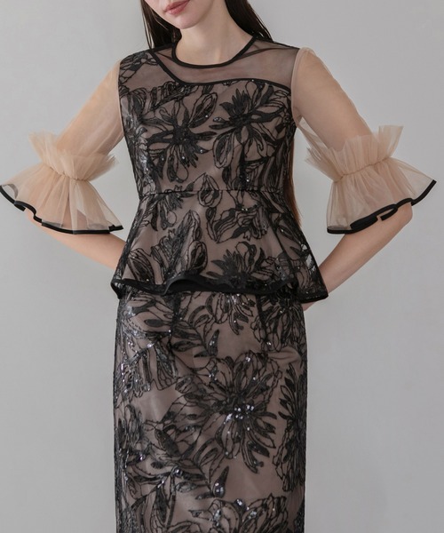 Leja（レジャ）の「【LEJA】アシンメトリーシアーフラワースパンコール