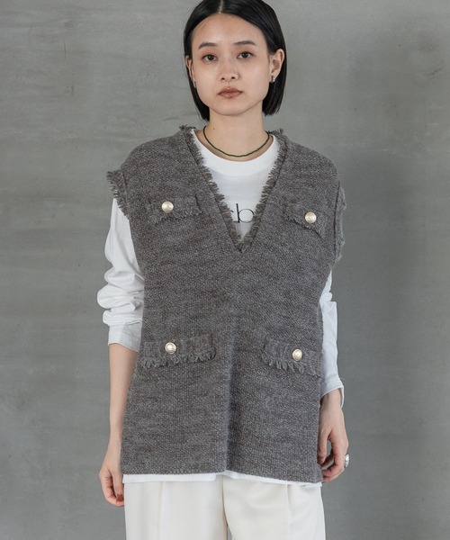 A part by（アパートバイ）の「アンゴラツィードニットベスト（ベスト