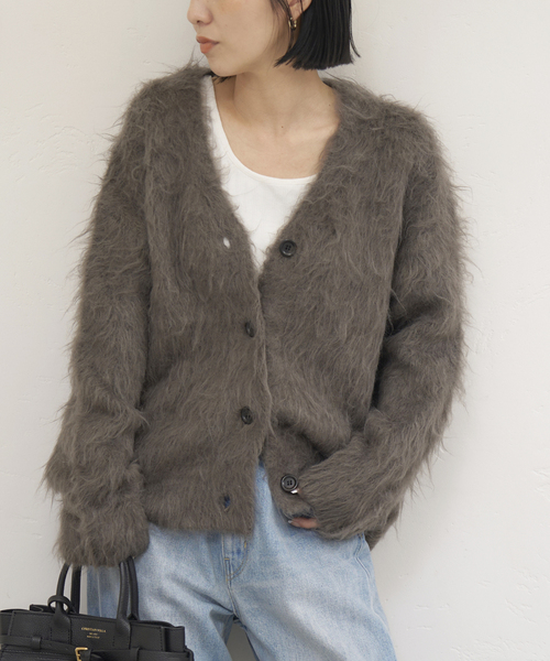 JOURNAL STANDARD（ジャーナルスタンダード）の「シャギーVネック