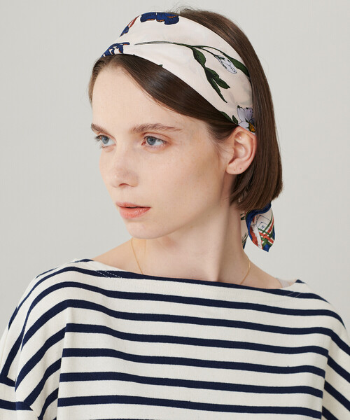 manipuri（マニプリ）の「manipuri | オータムガーデン シルクスカーフ