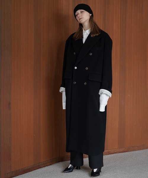 CLANE（クラネ）の「PEAKED LAPEL OVER LONG COAT（チェスターコート