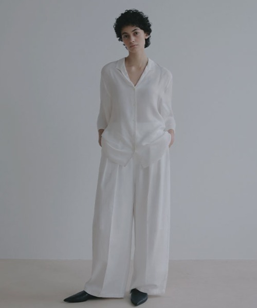 先行予約】ソフトコットンタックカーブパンツ（その他パンツ）｜ETRE