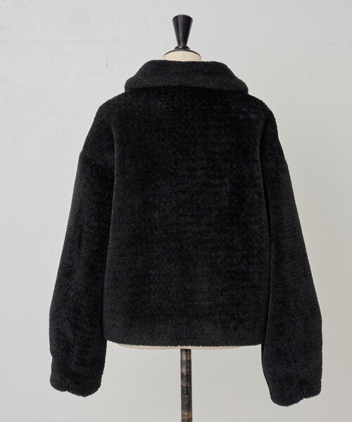 BEARDSLEY（ビアズリー）の「ボアブルゾン（ブルゾン）」 - WEAR