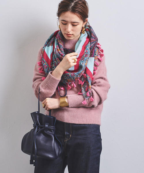 manipuri（マニプリ）の「＜manipuri（マニプリ）＞ポンポン ストール