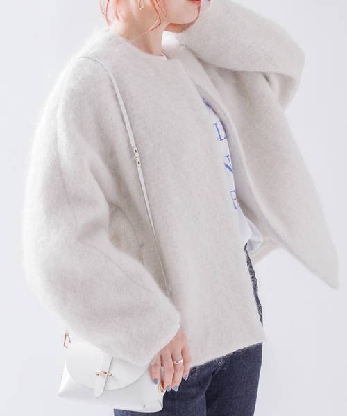 Rouge vif（ルージュヴィフ）の「シャギーショートコート（ノーカラー