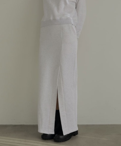 ETRE TOKYO（エトレトウキョウ）の「スリットスウェットスカート