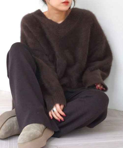 AP STUDIO（エーピーストゥディオ）の「フォックスカシミヤVネックプル