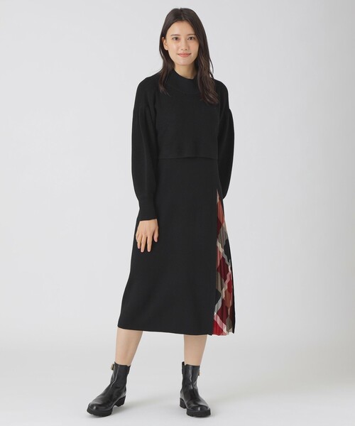 BLUE LABEL CRESTBRIDGE（ブルーレーベルクレストブリッジ）の「ニット