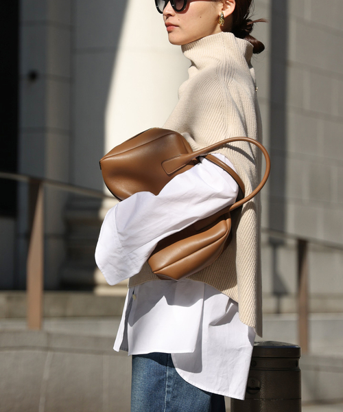 Deuxieme Classe LEWES アゼ PONCHO ベージュ 新品 LEWES アゼ PONCHO