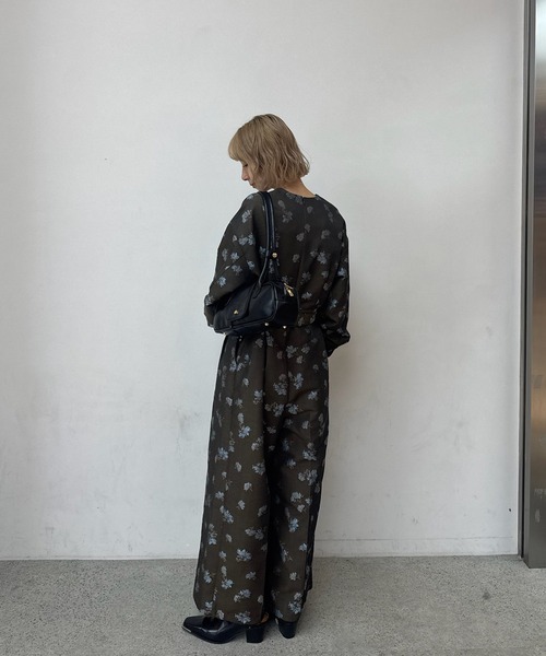Ameri（アメリ）の「POSEY BLOOM JACQUARD JUMPSUIT（サロペット