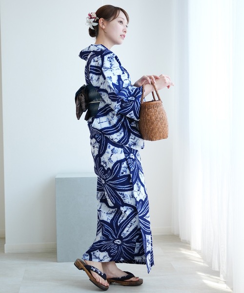utatane 浴衣 月下美人の鉄紺染分け utatane 浴衣 月下美人の鉄紺