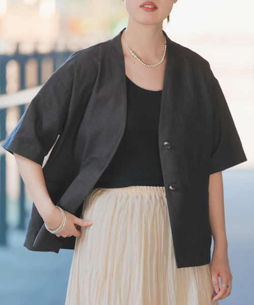 IENA（イエナ）の「リネン混ハーフスリーブジャケット（ノーカラー