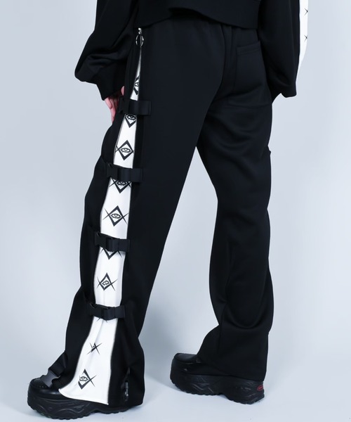 REFLEM（レフレム）の「『REFLEM/レフレム』ベルト付きサイドZIPパンツ