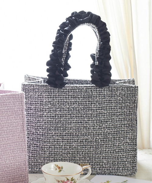 Maison de FLEUR（メゾンドフルール）の「EC限定ツイードスクエア