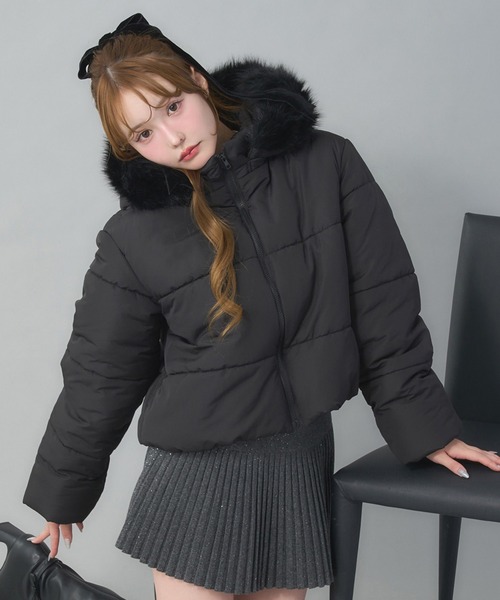 今すぐお届け可能!】フード付きショートフェイクダウンジャケット