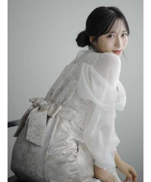 dazzlin（ダズリン）の「シアーベールセミフレアワンピース