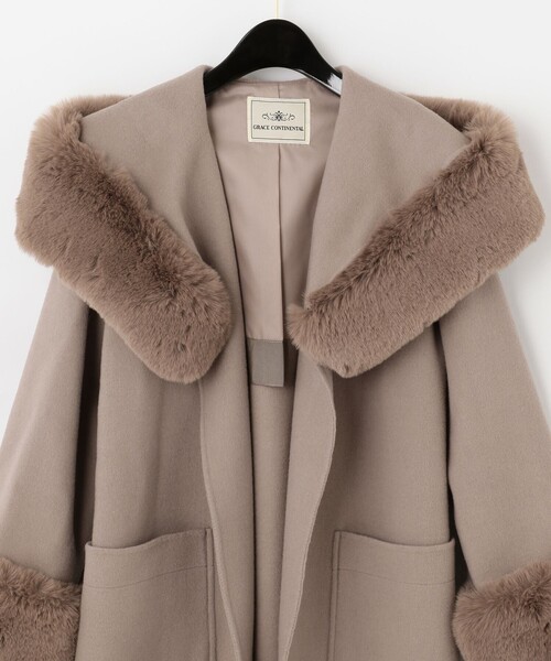 GRACE CONTINENTAL（グレースコンチネンタル）の「リバーガウンフード