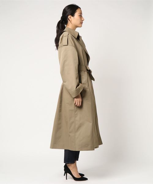 Deuxieme Classe（ドゥーズィエムクラス）の「オーバーサイズトレンチ