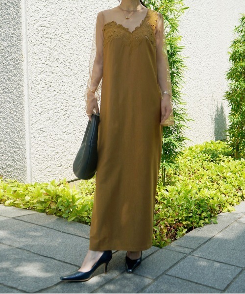 Ameri（アメリ）の「UND RENEE CUTWORK DRESS（ワンピース）」 - WEAR