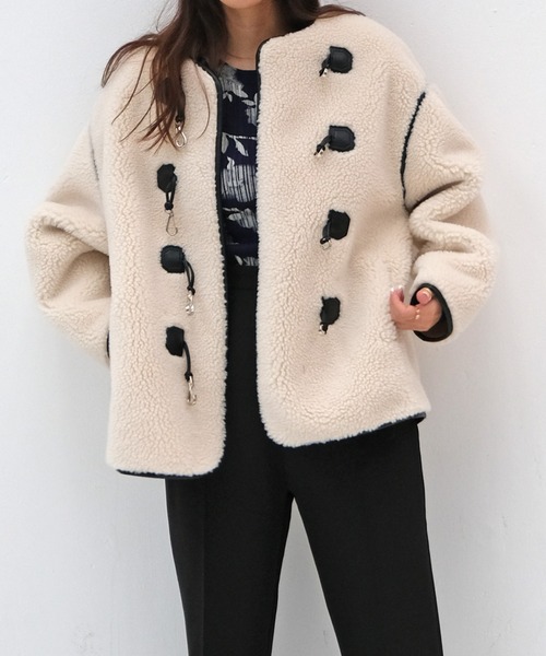 AKTE（アクテ）の「ボアミドルダッフルコート（ノーカラーコート