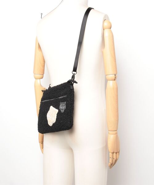 Onitsuka Tiger（オニツカタイガー）の「SACOCHE / サコッシュ