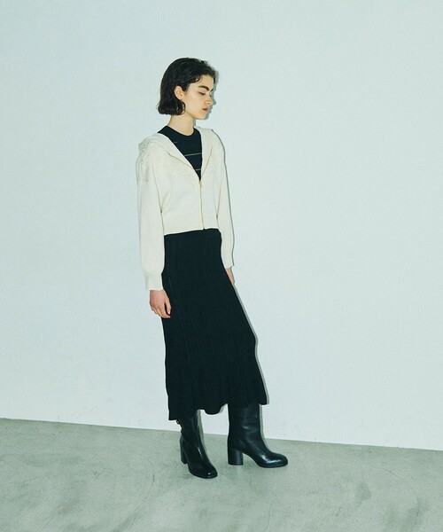 GRACE CONTINENTAL（グレースコンチネンタル）の「コード刺繍ニット