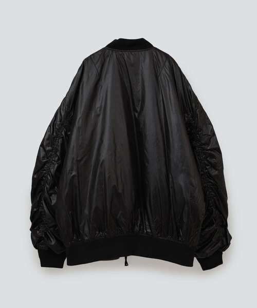 CONVERSE TOKYO（コンバーストウキョウ）の「REVERSIBLE OVERSIZE MA-1