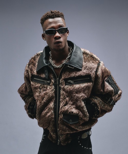 ANDER HUNK（アンダーハンク）の「Switch Design Faux Fur Flight