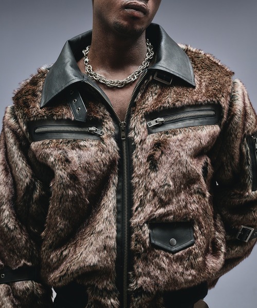 ANDER HUNK（アンダーハンク）の「Switch Design Faux Fur Flight