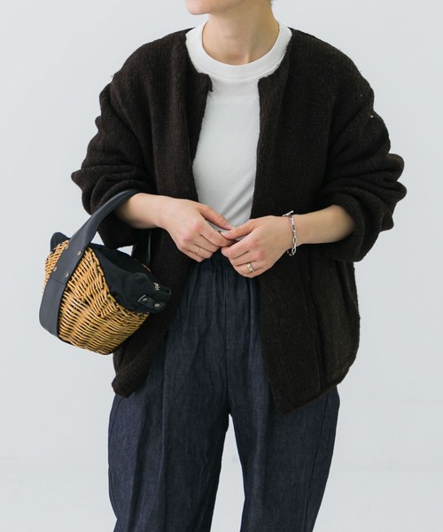 かぐれ（カグレ）の「ペルークルーネックカーディガン（カーディガン