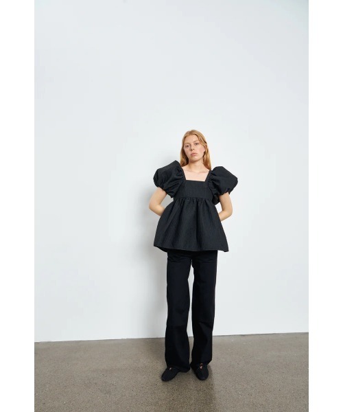 CECILIE BAHNSEN（セシリー バンセン）の「BANDEAU BLOUSE WITH OPEN