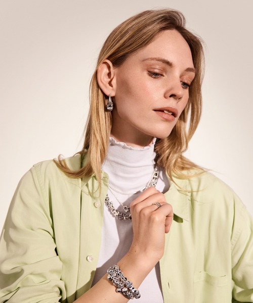 Moments バングル（ブレスレット）｜Pandora（パンドラ）の